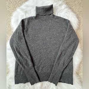 Women’s XS 100% Cashmere (damaged) J Crew Turtleneck Sweater